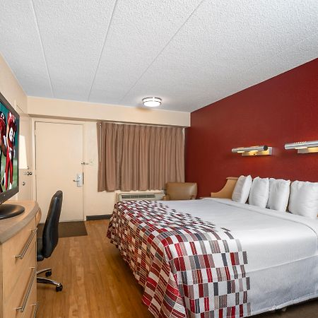 Red Roof Inn Philadelphia - Oxford Valley Лангхорн Экстерьер фото